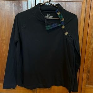 Women’s Vineyard Vines quarter button sweater (navy)